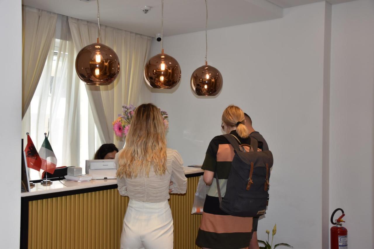 Hotel Ergi'S Durres Exterior photo