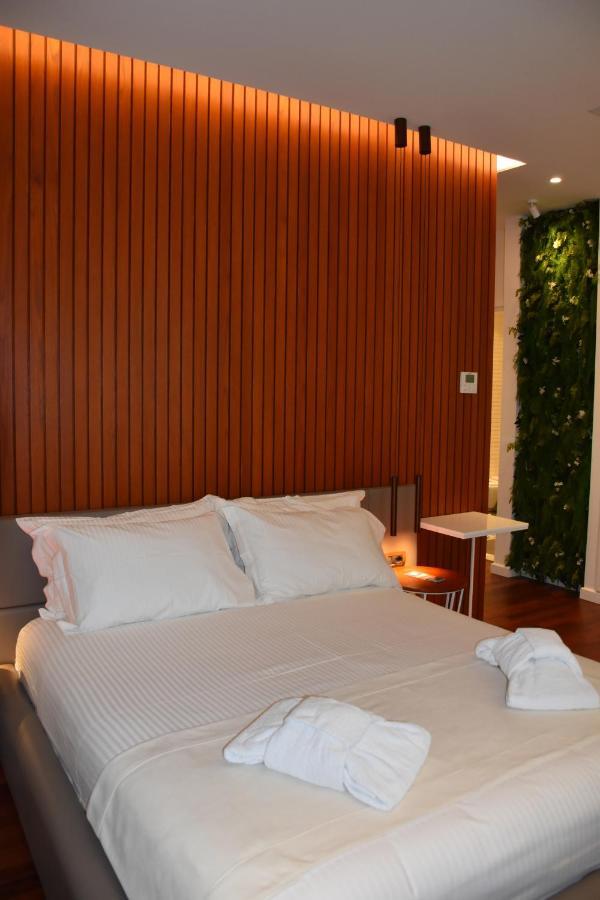 Hotel Ergi'S Durres Exterior photo